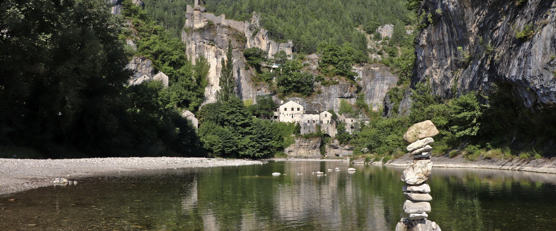 Commune des Gorges du Tarn Causses - Le hameau de Castelbouc
